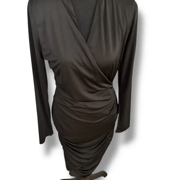 Elegant Black Wrap Dress - Picture 8 of 11
